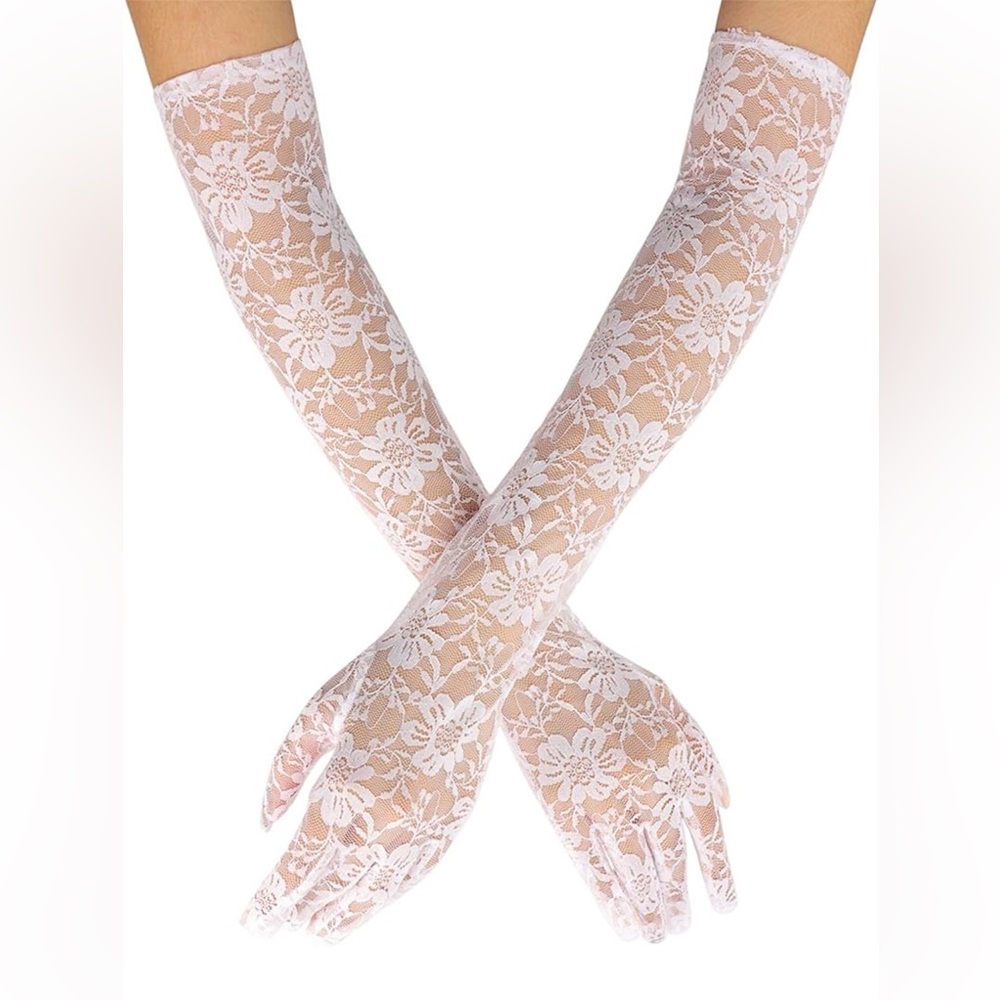 Laced Gloves